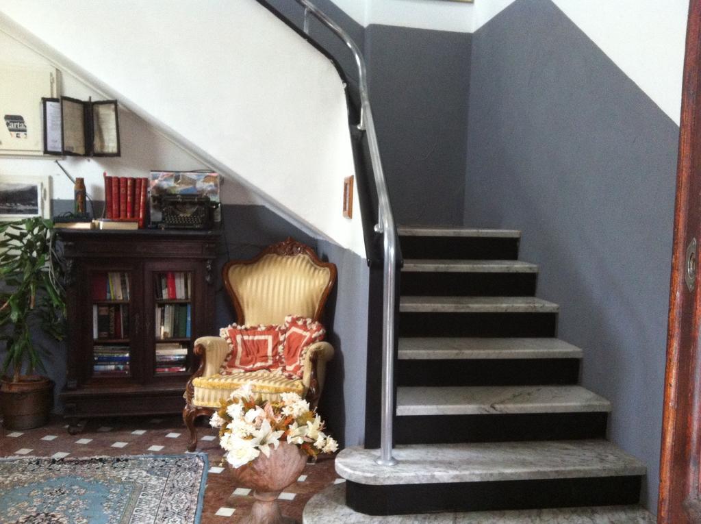 Hotel Pensione Moderna Bonassola Bagian luar foto