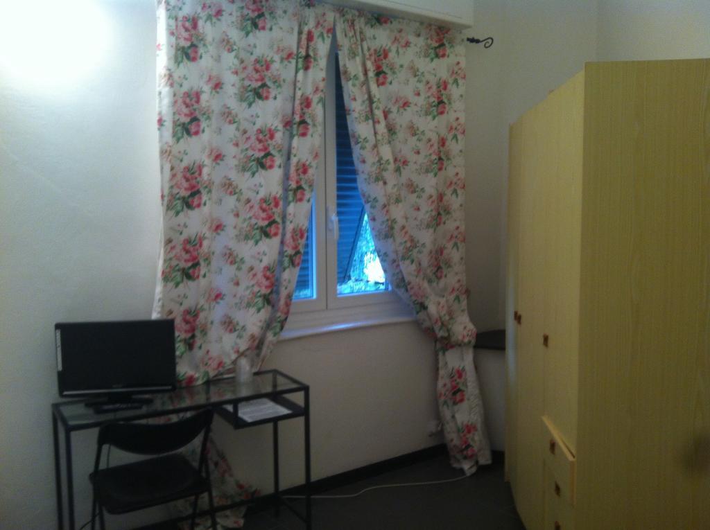 Hotel Pensione Moderna Bonassola Bagian luar foto